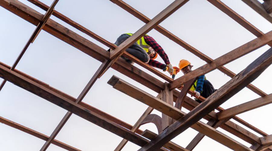 Professional residential roofers in Decatur, TN